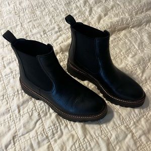 NORDSTROM Miller Water Resistant Chelsea Boot 6